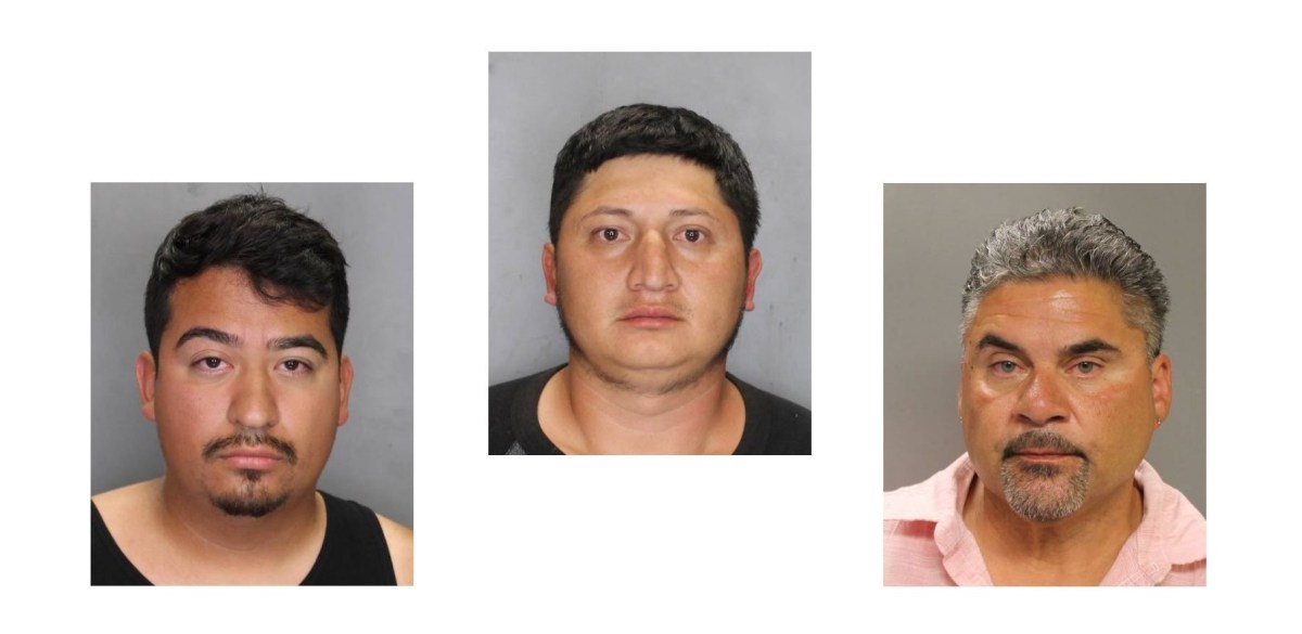 Tres hispanos entre varios arrestados por conducir borrachos en Suffolk