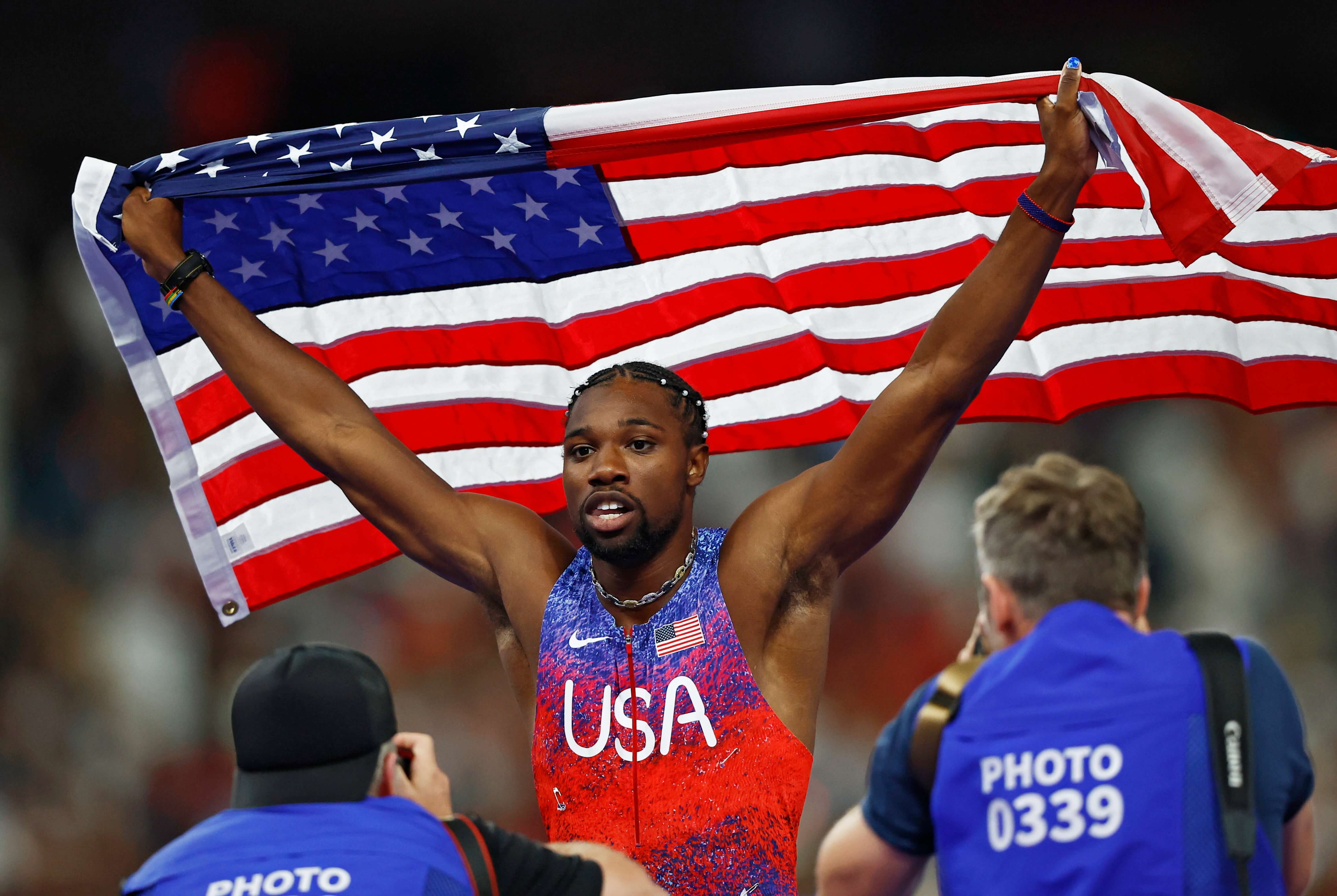 Noah Lyles logra el oro para EEUU y es el hombre más rápido del mundo