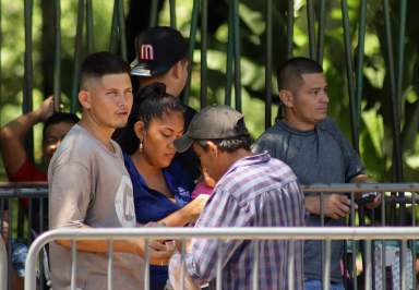 Piden restablecer el parole humanitario para inmigrantes de Cuba, Haití, Nicaragua y Venezuela