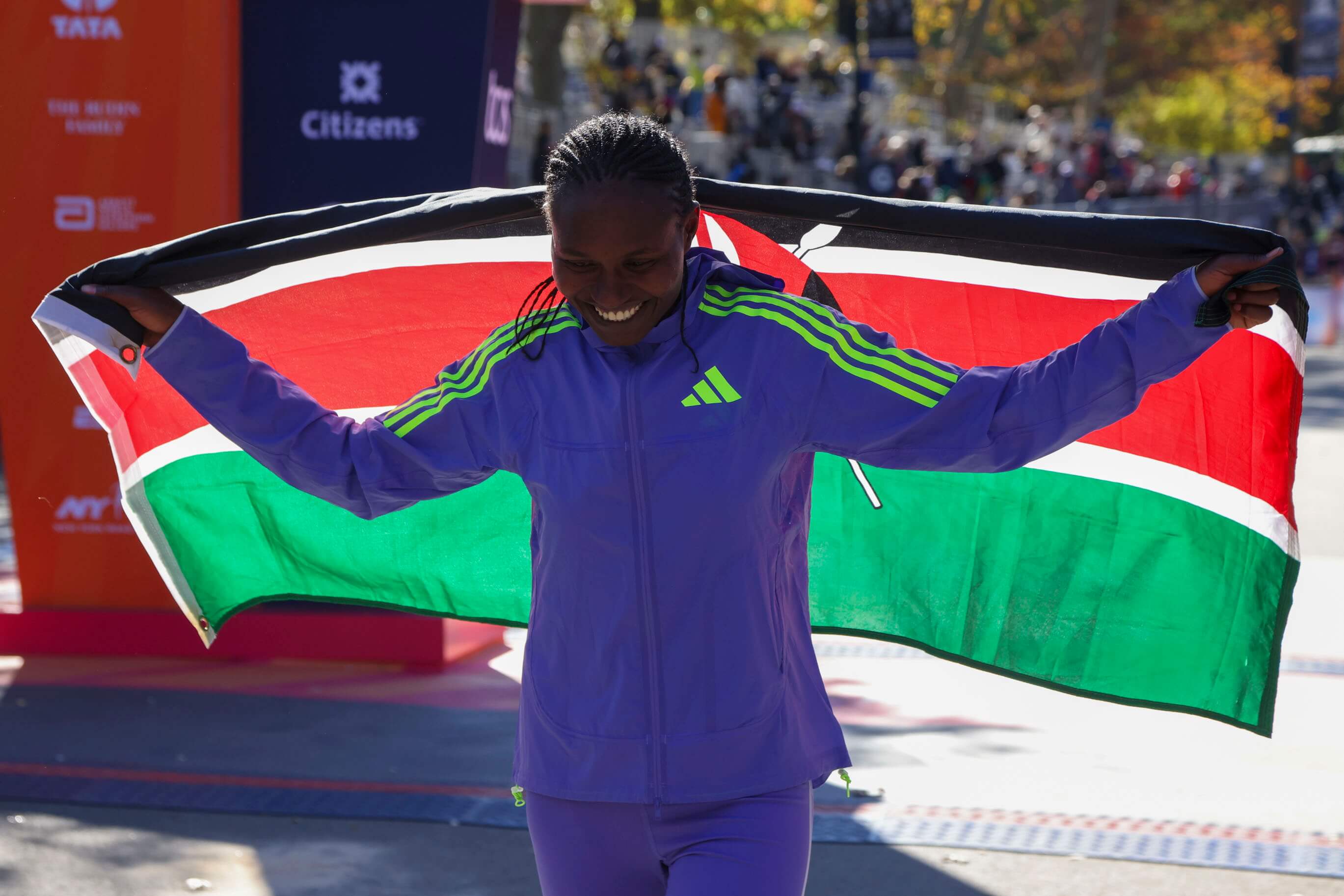 Más de 50.000 corredores activaron la Maratón de NYC donde el poderío africano vuelve a coronarse