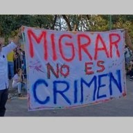 Piden a los hispanos no gastar dinero en rechazo a redadas de Trump