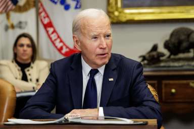 Biden extiende TPS para inmigrantes salvadoreños y venezolanos