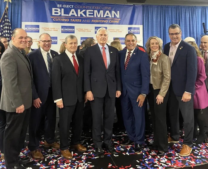 Bruce Blakeman inicia su campaña de reelección para Ejecutivo del condado de Nassau