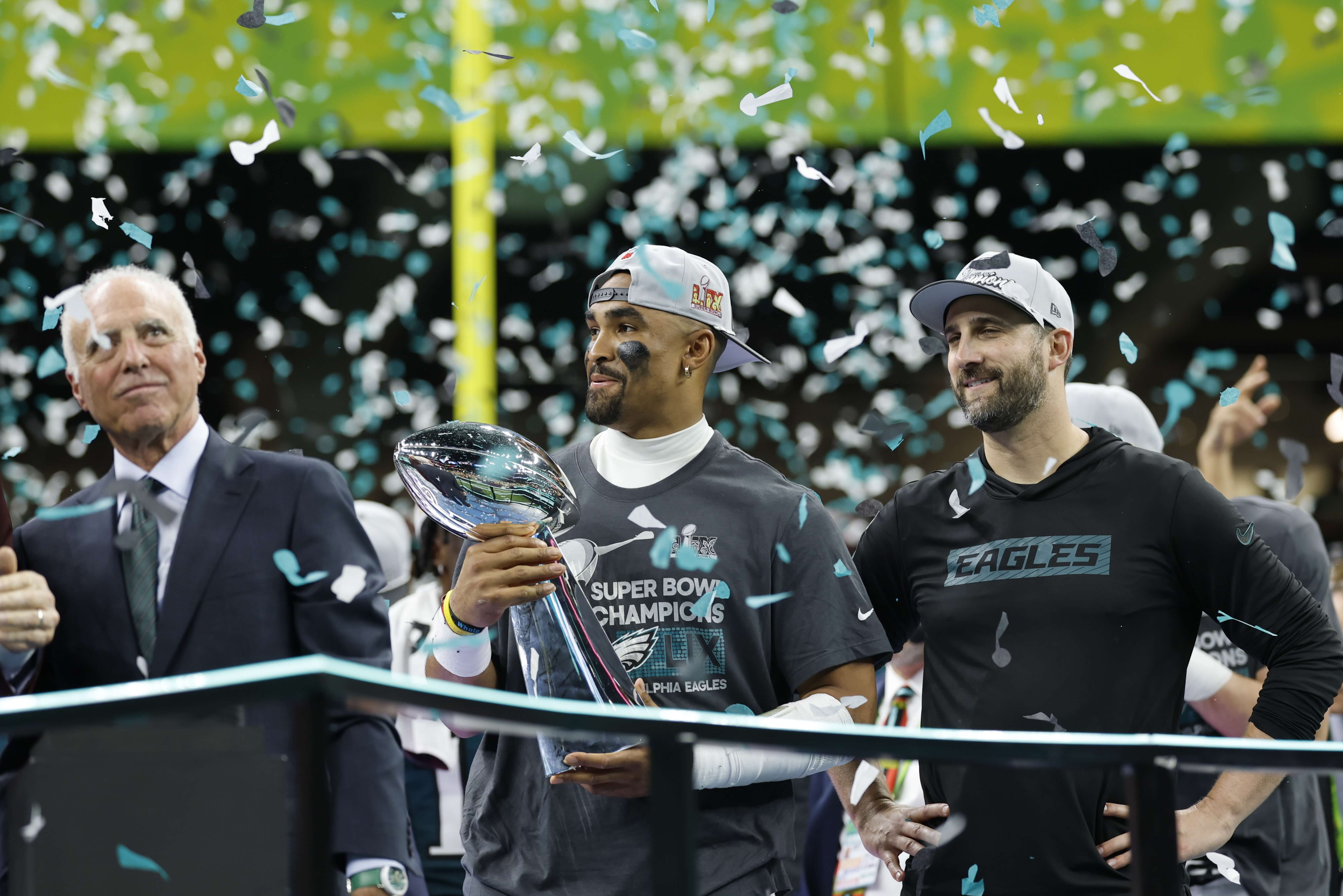 Los Eagles conquistan el Super Bowl LIX con paliza a los Chiefs