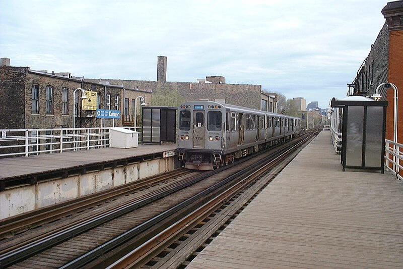 línea G, tren sin puertas entre vagones